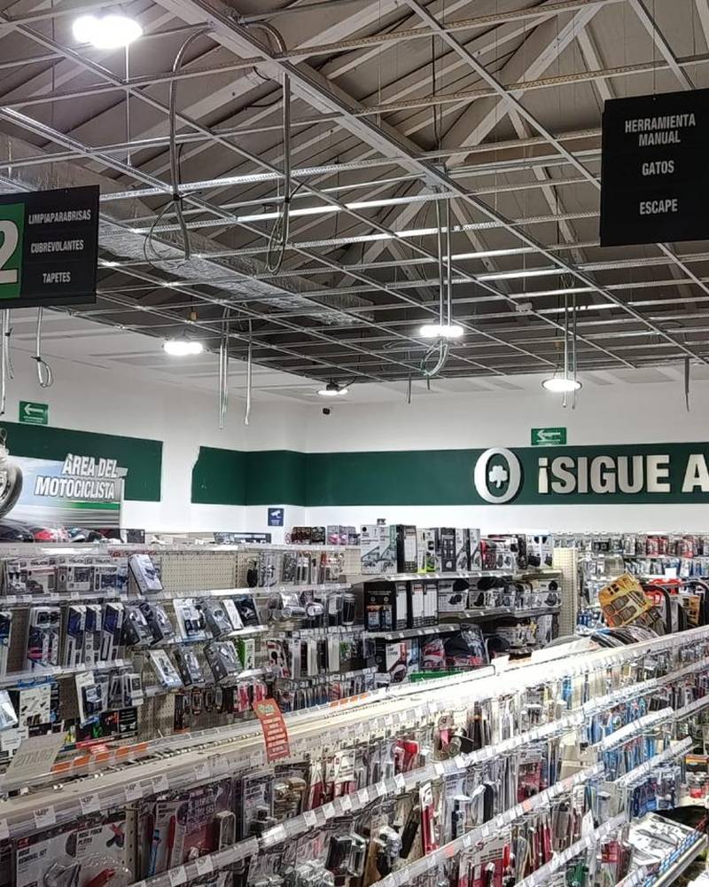 Remodelación de tienda O'Reilly en Manzanillo